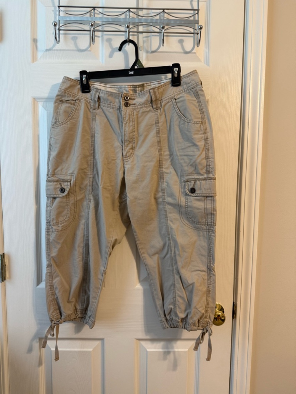 Rider by Lee Crop Pants Womens 14M Beige Khaki Cargo High Rise Casual Utility